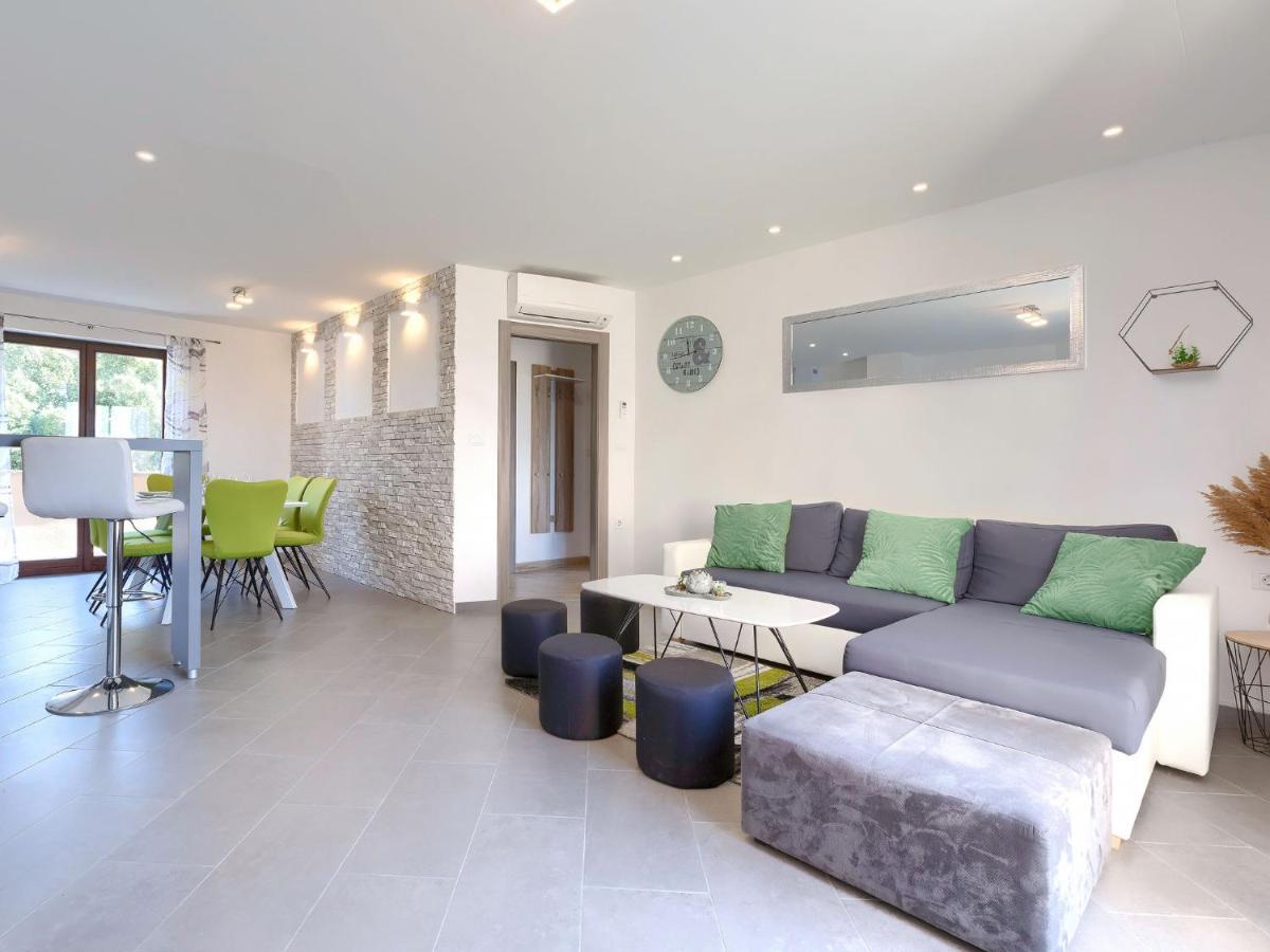 Apartment Joy By Interhome Pula Dış mekan fotoğraf