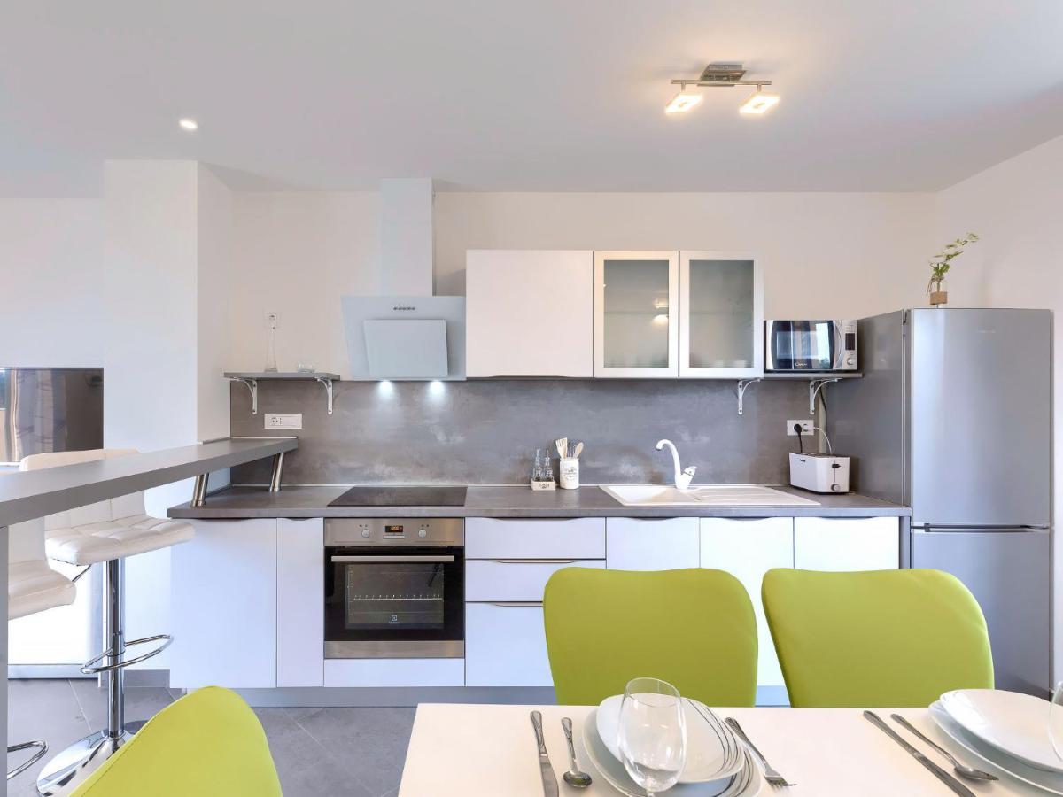 Apartment Joy By Interhome Pula Dış mekan fotoğraf