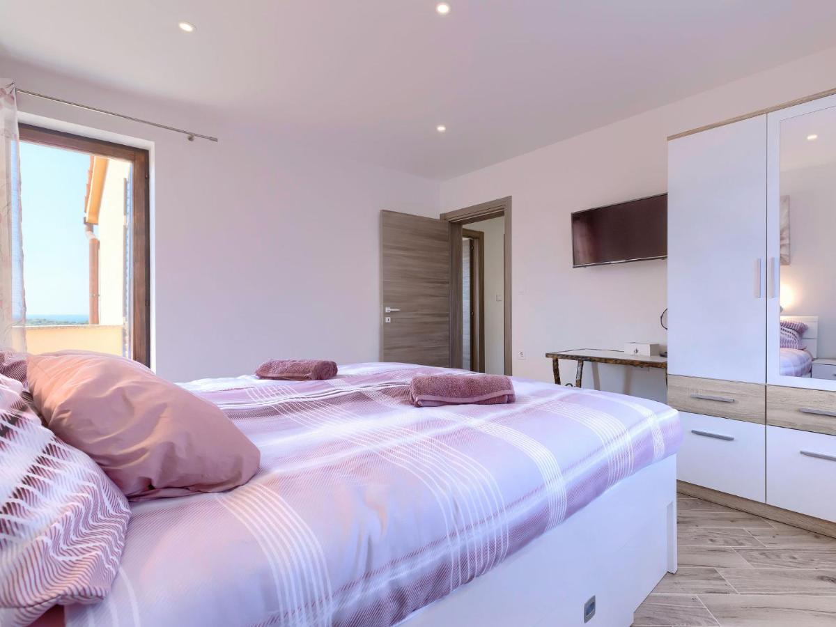 Apartment Joy By Interhome Pula Dış mekan fotoğraf